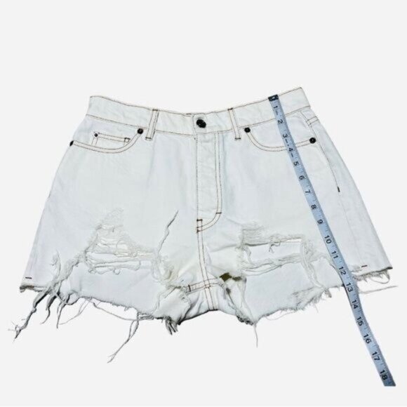 IRO FANNE Preshrunk Distressed Denim Shorts – High Rise Ecru, Size 26 - Picture 4 of 9